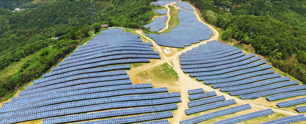 PV-modules-coated-in-graphene